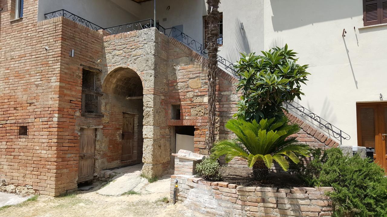 Montevenere 83 Chiusi Exterior foto